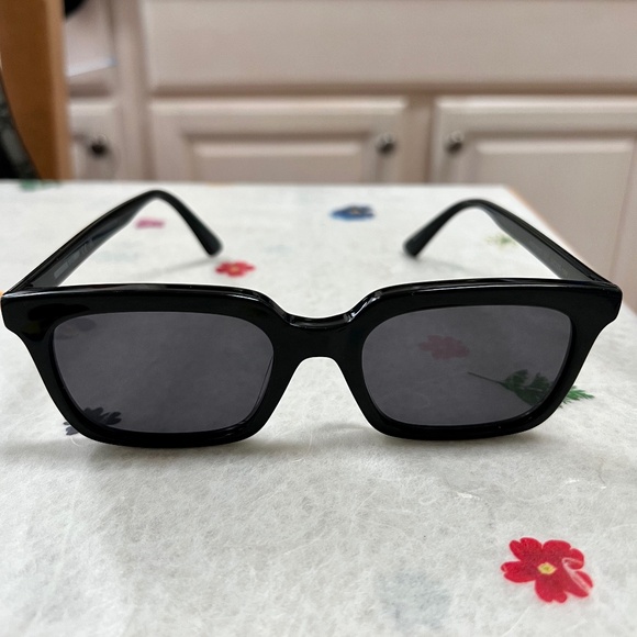 🌸Alexander McQueen McQ MQ0191S 001 Black Sunglasses Men’s